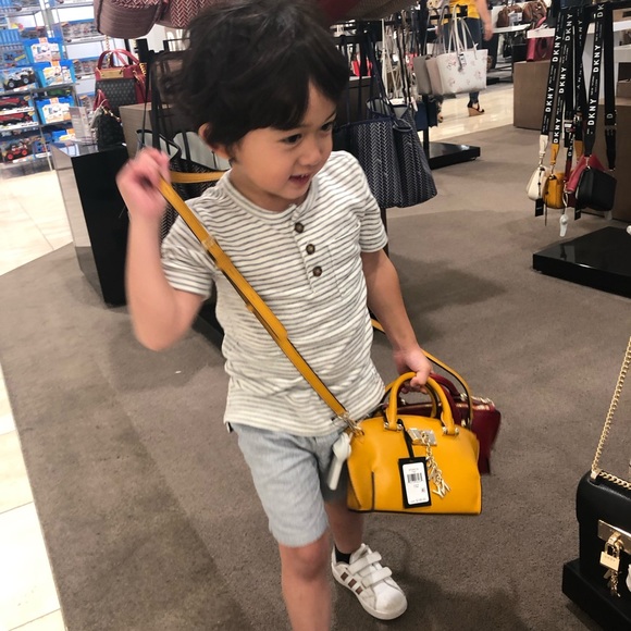 Meet your Posher, ແອນນີ້ແບຮນເນມ - Picture 3 of 9